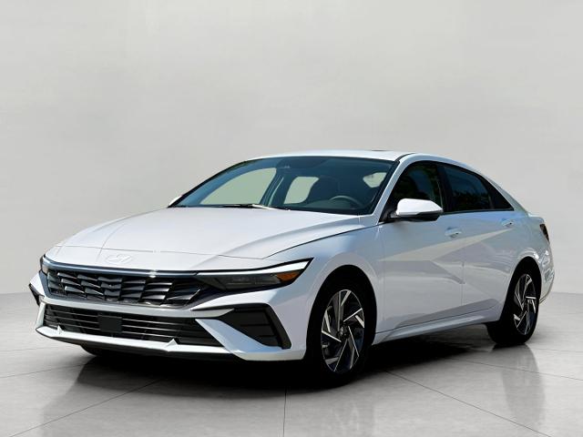 2025 Hyundai ELANTRA Hybrid Vehicle Photo in Green Bay, WI 54304