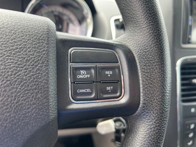 2015 Dodge Grand Caravan Vehicle Photo in GREEN BAY, WI 54304-5303
