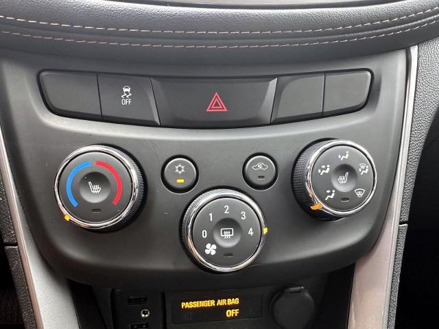 2022 Chevrolet Trax Vehicle Photo in Roslyn, NY 11576