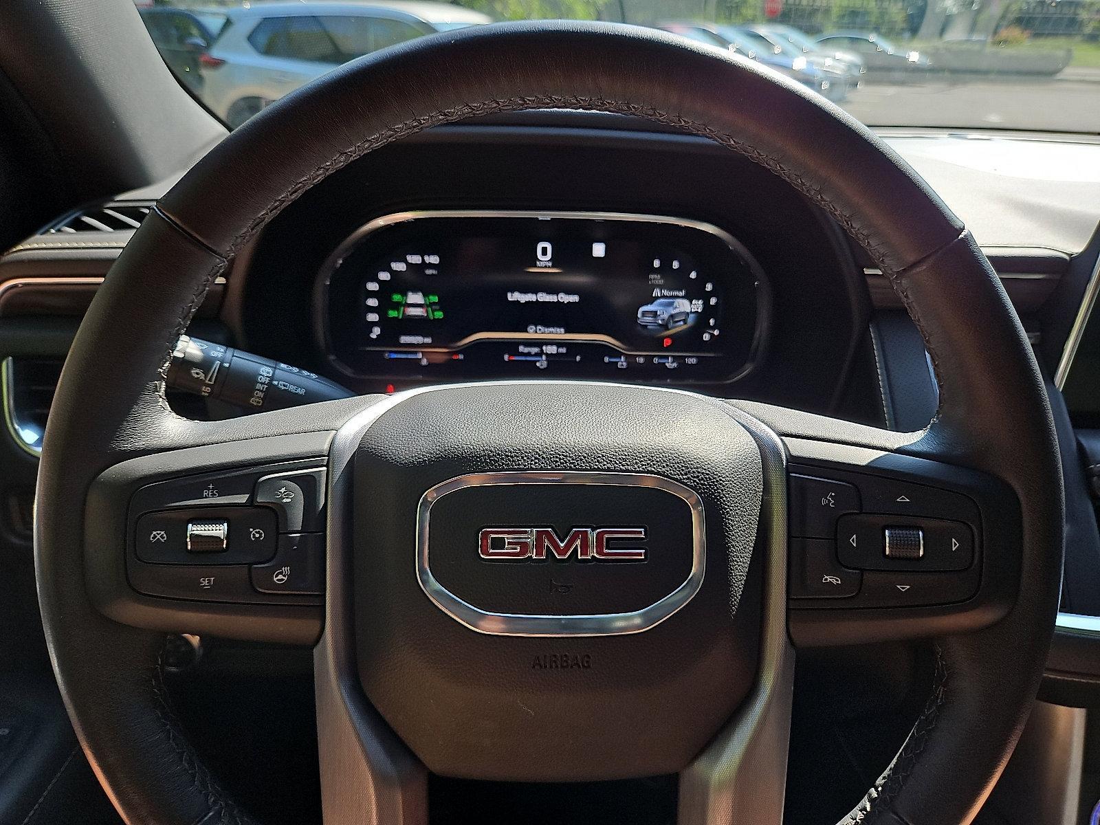 2022 GMC Yukon XL Vehicle Photo in Jenkintown, PA 19046