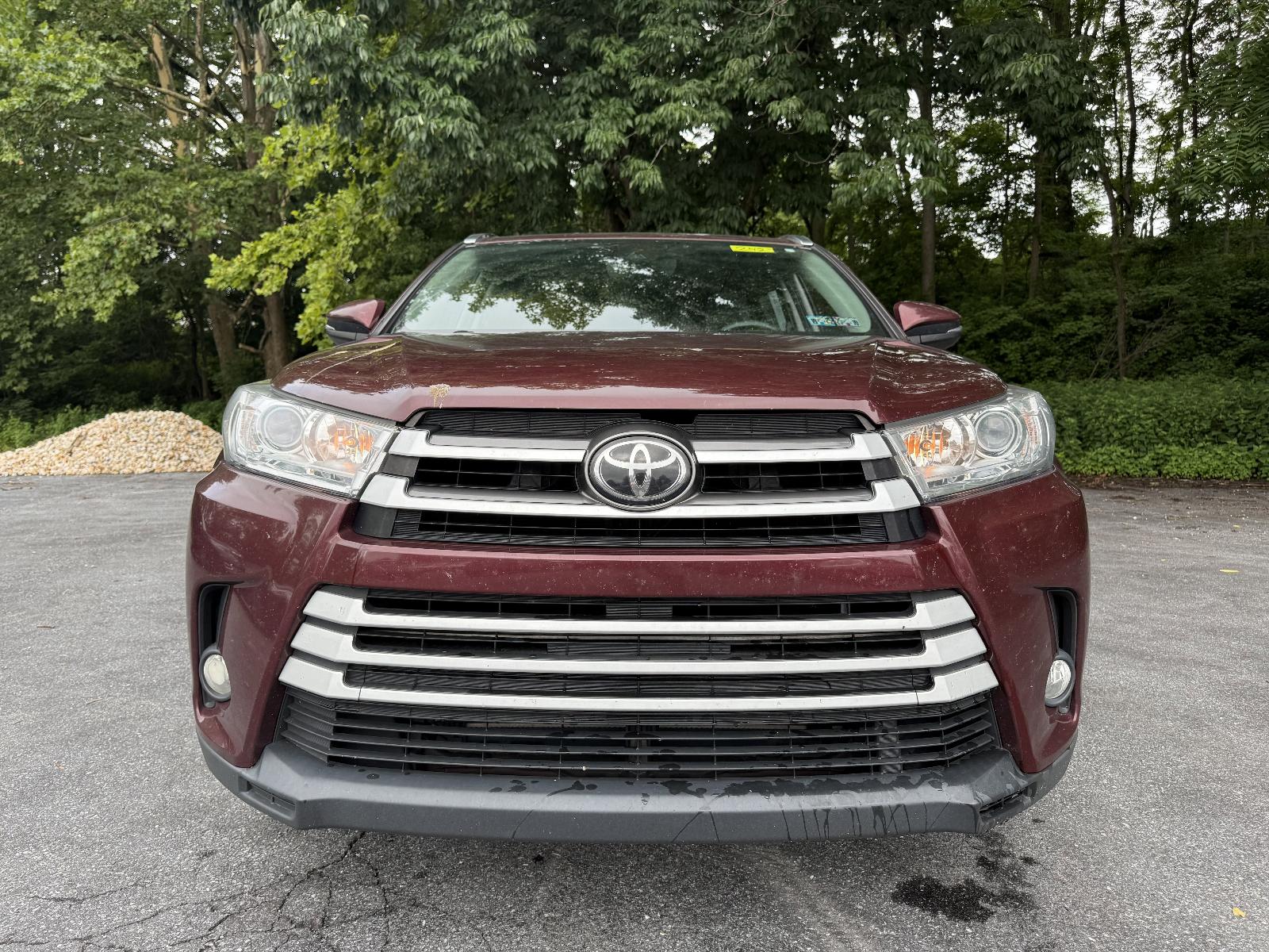 2017 Toyota Highlander Vehicle Photo in Harrisburg, PA 17111
