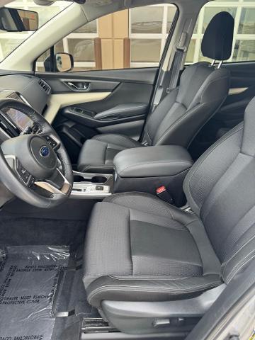 2022 Subaru Ascent Vehicle Photo in Peoria, IL 61615