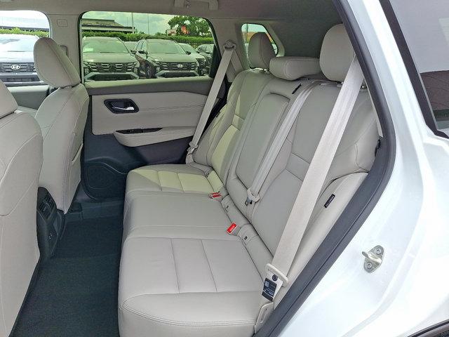 2024 Nissan Rogue Vehicle Photo in Philadelphia, PA 19116