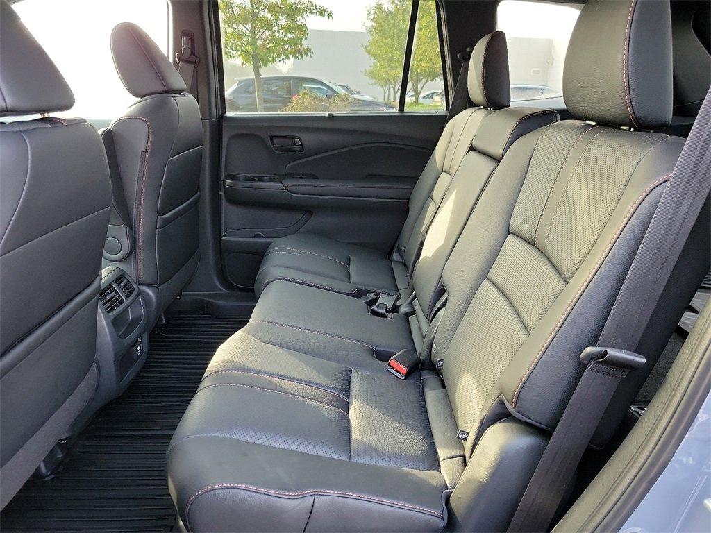 2023 Honda Passport Vehicle Photo in Muncy, PA 17756