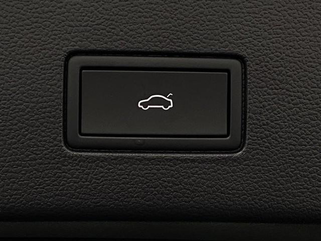 2025 Volkswagen Atlas Cross Sport Vehicle Photo in Appleton, WI 54913