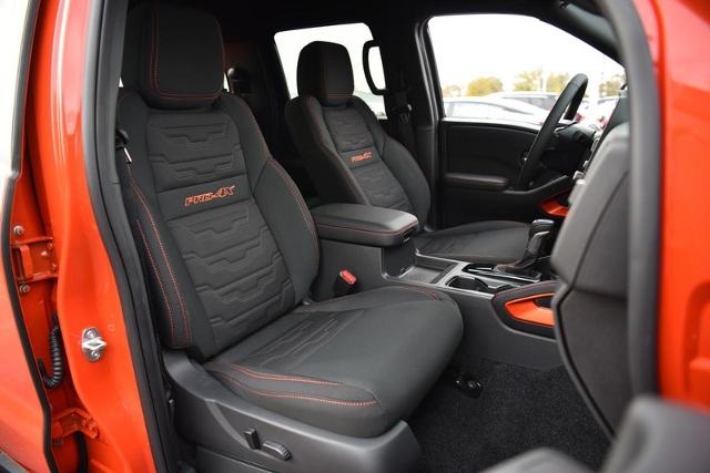 2025 Nissan Frontier Vehicle Photo in Ballwin, MO 63011