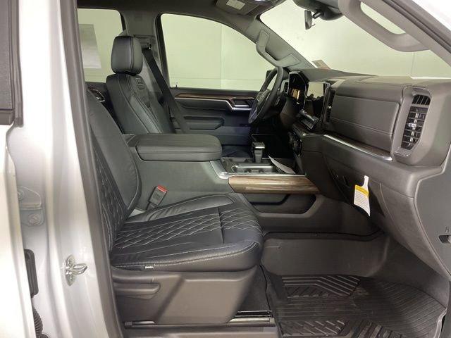 2025 Chevrolet Silverado 1500 Vehicle Photo in PHOENIX, AZ 85014-3381
