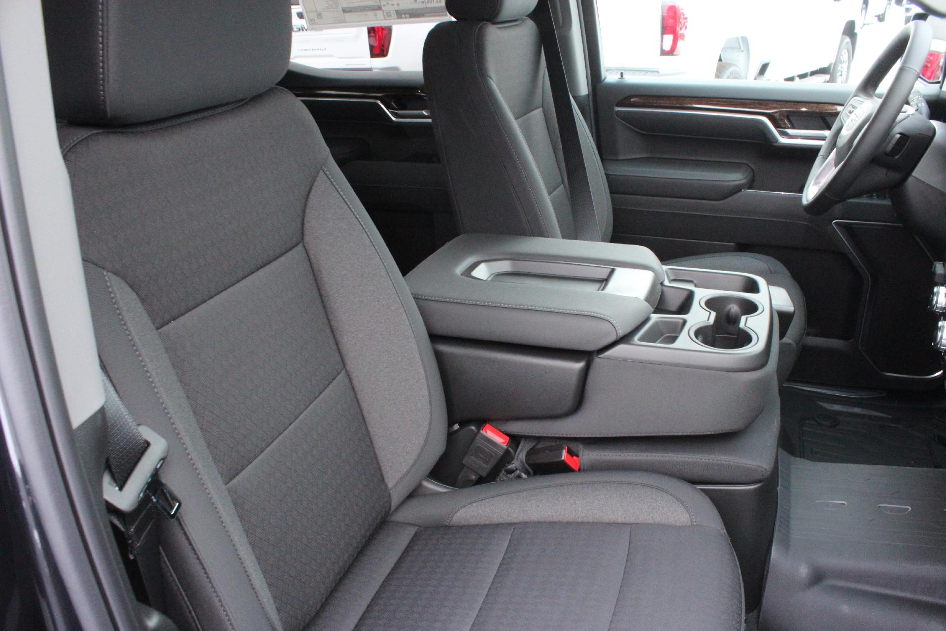 2025 GMC Sierra 1500 Vehicle Photo in AURORA, CO 80012-4011