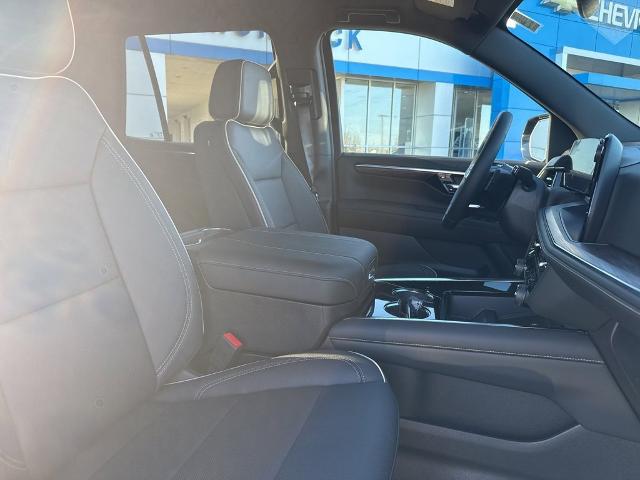 2025 Chevrolet Tahoe Vehicle Photo in MANHATTAN, KS 66502-5036