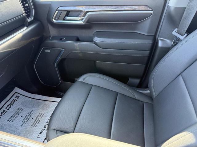2023 Chevrolet Silverado 1500 Vehicle Photo in COLUMBIA, MO 65203-3903