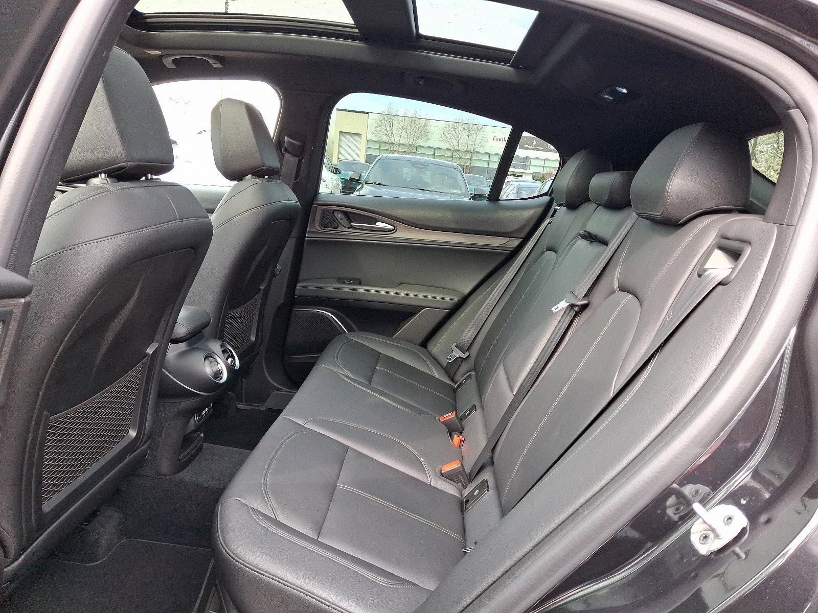 2022 Alfa Romeo Stelvio Vehicle Photo in Willow Grove, PA 19090