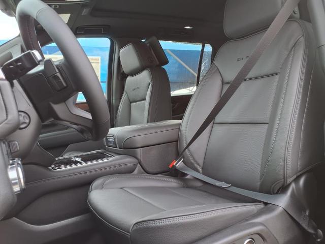 2025 GMC Yukon XL Vehicle Photo in Denton, TX 76205