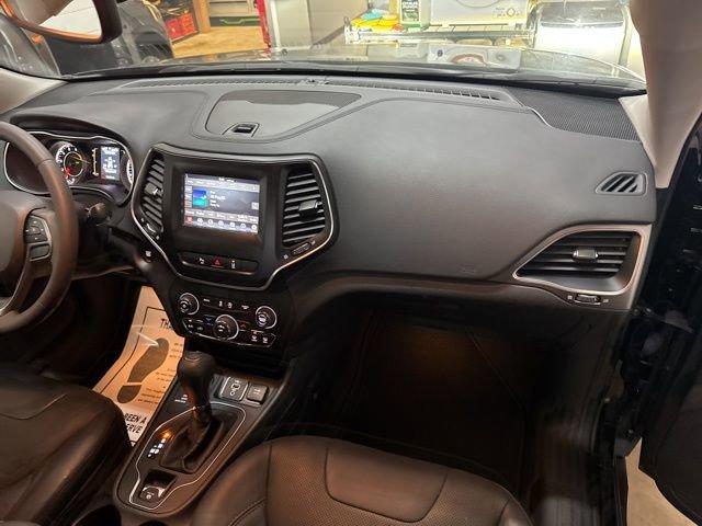 2021 Jeep Cherokee Vehicle Photo in MEDINA, OH 44256-9631