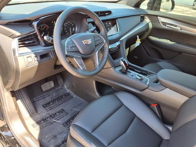 2025 Cadillac XT5 Vehicle Photo in TAMPA, FL 33612-3404