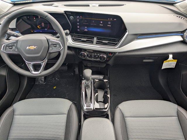 2025 Chevrolet Trax Vehicle Photo in BRUNSWICK, GA 31525-1881