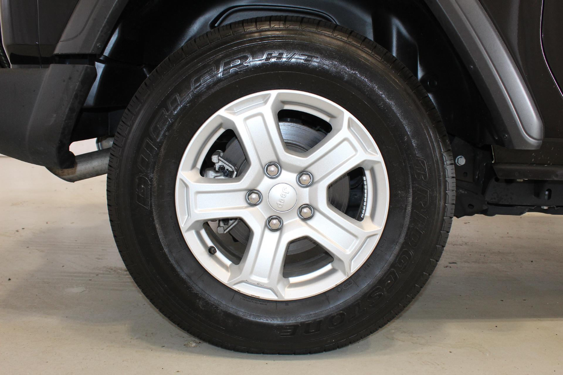 2021 Jeep Wrangler Vehicle Photo in NORTHAMPTON, MA 01060-1120