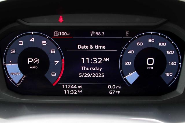 2024 Audi Q3 Vehicle Photo in SUGAR LAND, TX 77478
