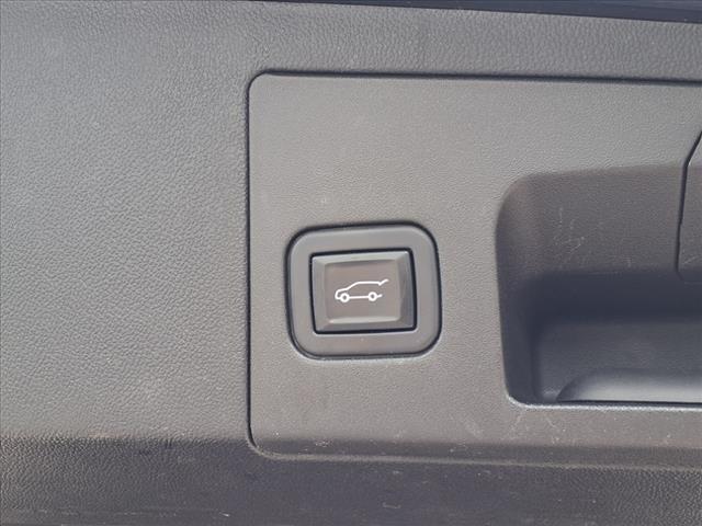 2022 Cadillac XT5 Vehicle Photo in SMITHTOWN, NY 11787-5023
