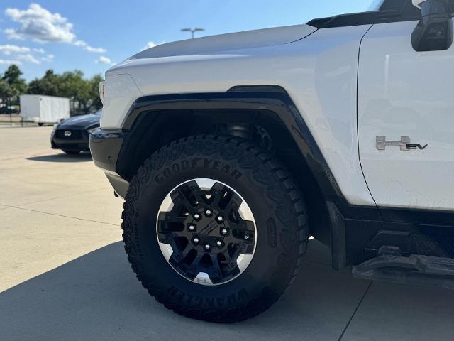2023 GMC HUMMER EV Pickup Vehicle Photo in San Antonio, TX 78230