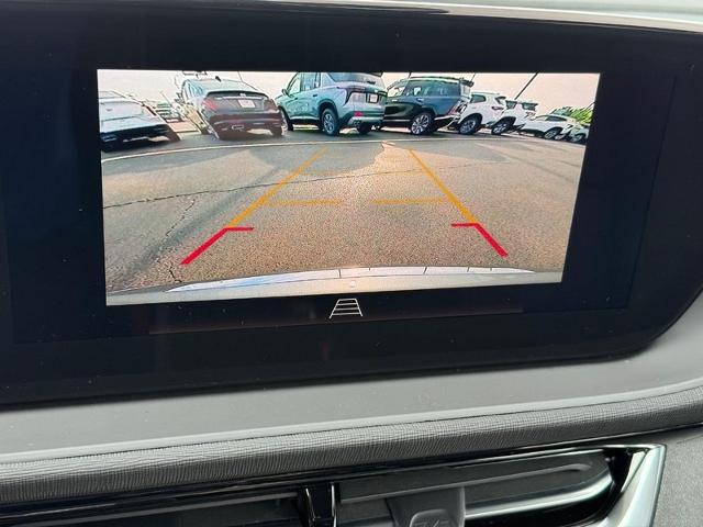 2025 Buick Envista Vehicle Photo in COLUMBIA, MO 65203-3903