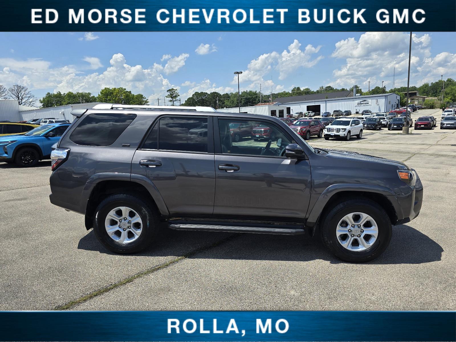 2017 Toyota 4Runner Vehicle Photo in Rolla, MO 65401