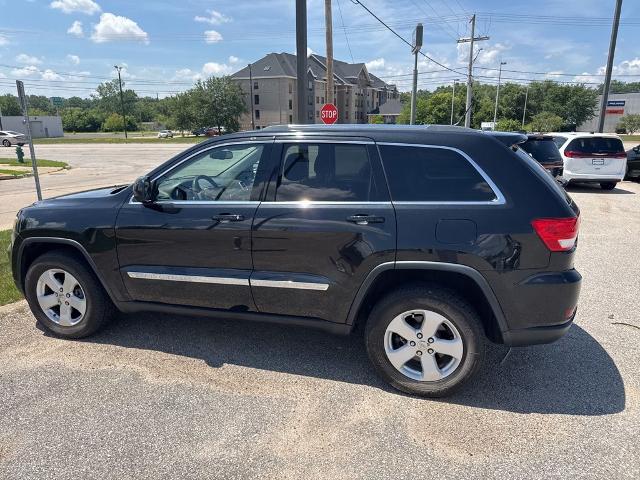 2013 Jeep Grand Cherokee Vehicle Photo in Cedar Rapids, IA 52402