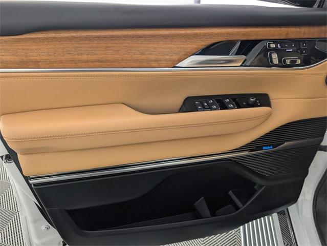 2022 Jeep Grand Wagoneer Vehicle Photo in ENGLEWOOD, CO 80113-6708