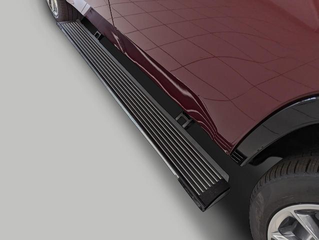 2025 Jeep Wagoneer Vehicle Photo in Oshkosh, WI 54901