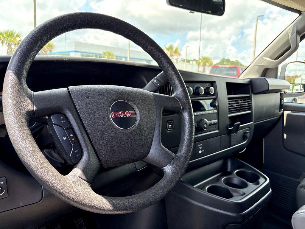 2023 GMC Savana Cargo Van Vehicle Photo in SAVANNAH, GA 31406-4513