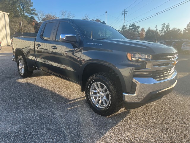 2020 Chevrolet Silverado 1500 LT photo 5