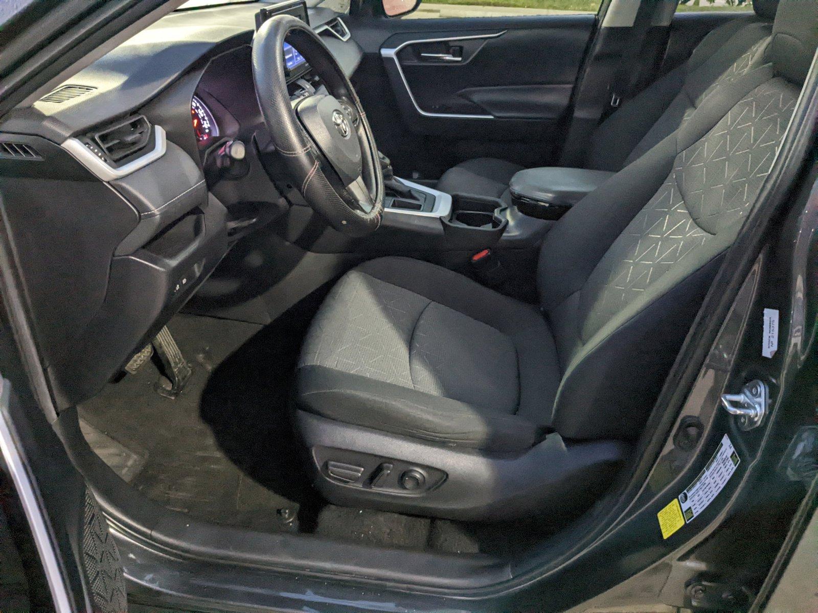 2021 Toyota RAV4 Vehicle Photo in Davie, FL 33331