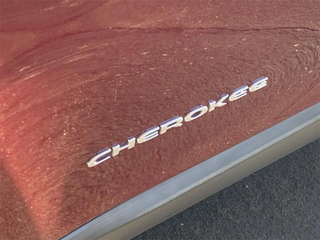 2020 Jeep Cherokee Vehicle Photo in GOODYEAR, AZ 85338-1310