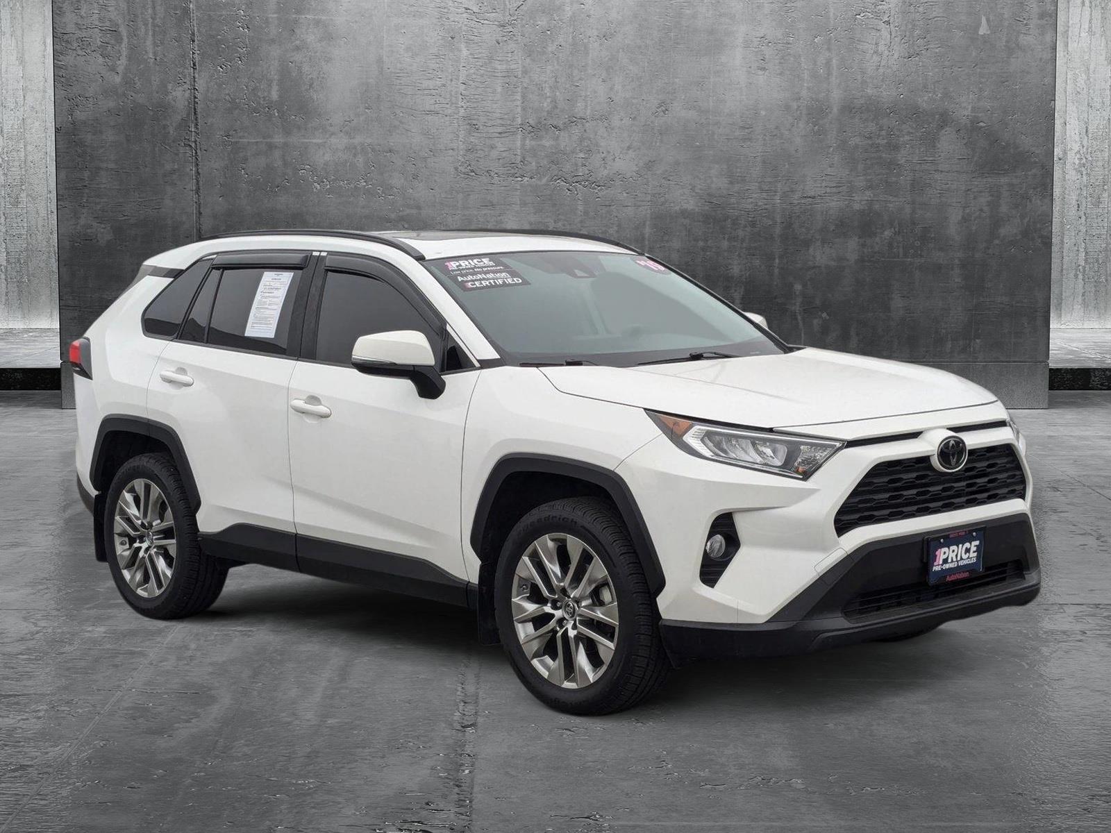 2019 Toyota RAV4 Vehicle Photo in Spokane Valley, WA 99212