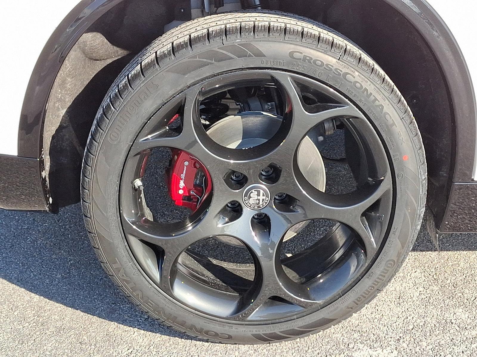 2025 Alfa Romeo Stelvio Vehicle Photo in Mechanicsburg, PA 17050
