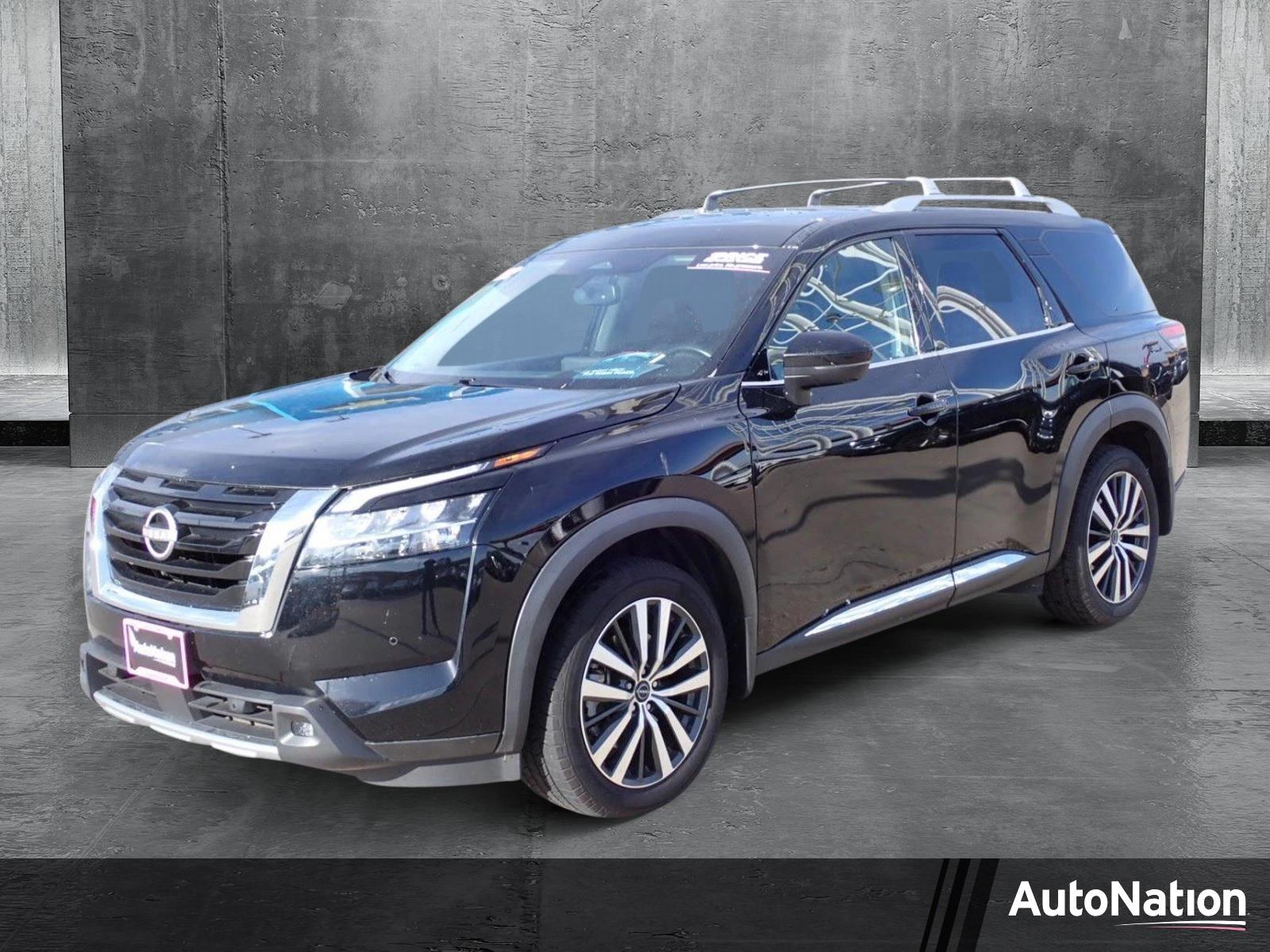 2022 Nissan Pathfinder Vehicle Photo in DENVER, CO 80221-3610