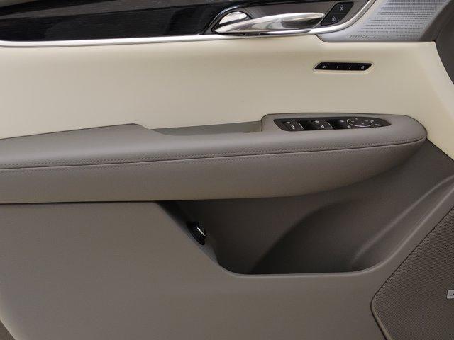 2025 Cadillac XT6 Vehicle Photo in PINEVILLE, NC 28134-8495