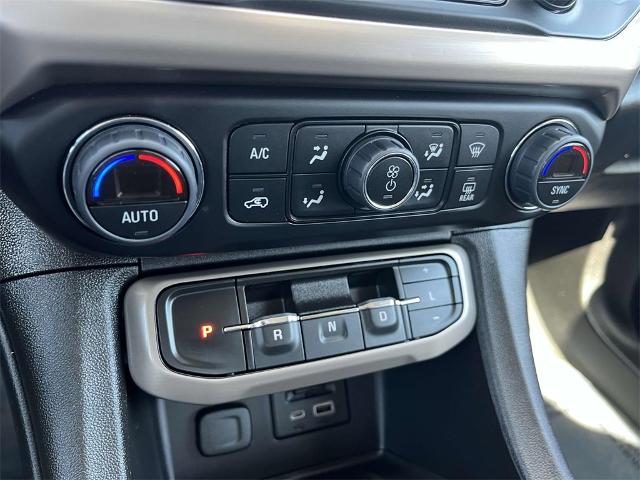 2023 GMC Acadia Vehicle Photo in ALCOA, TN 37701-3235