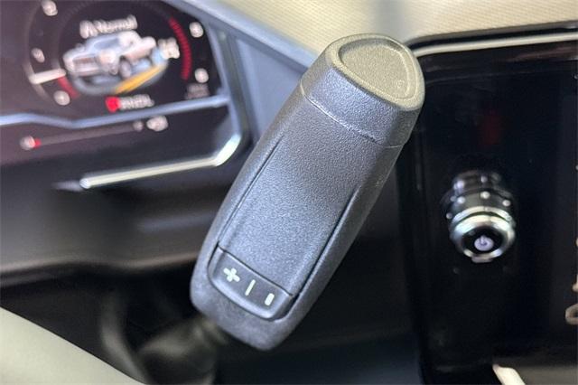 2025 GMC Sierra 2500 HD Vehicle Photo in ELK GROVE, CA 95757-8703