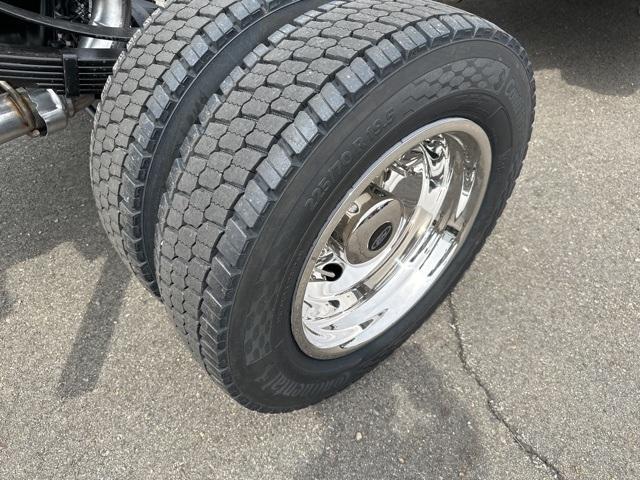 2025 Ford Super Duty F-450 DRW Vehicle Photo in Webster, MA 01570-1415