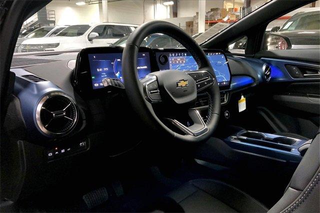 2025 Chevrolet Equinox EV Vehicle Photo in KANSAS CITY, MO 64114-4502