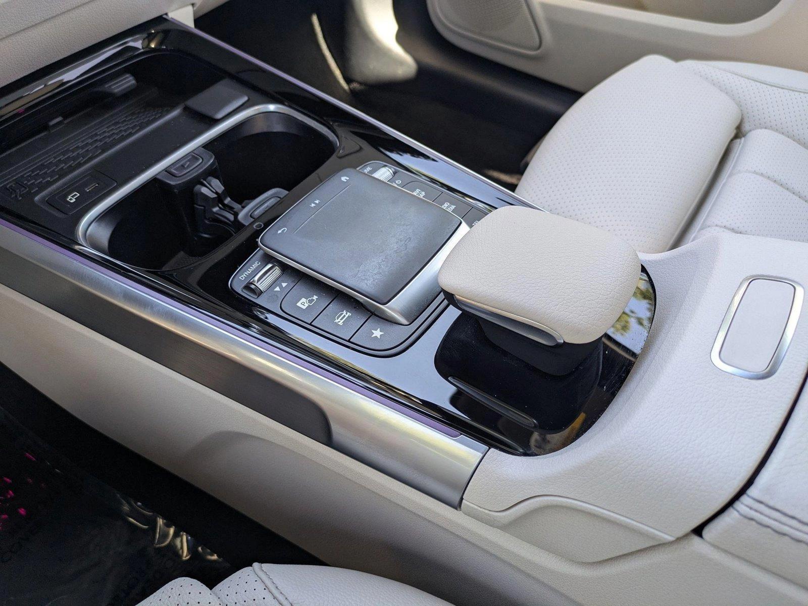 2022 Mercedes-Benz GLB Vehicle Photo in Sarasota, FL 34231