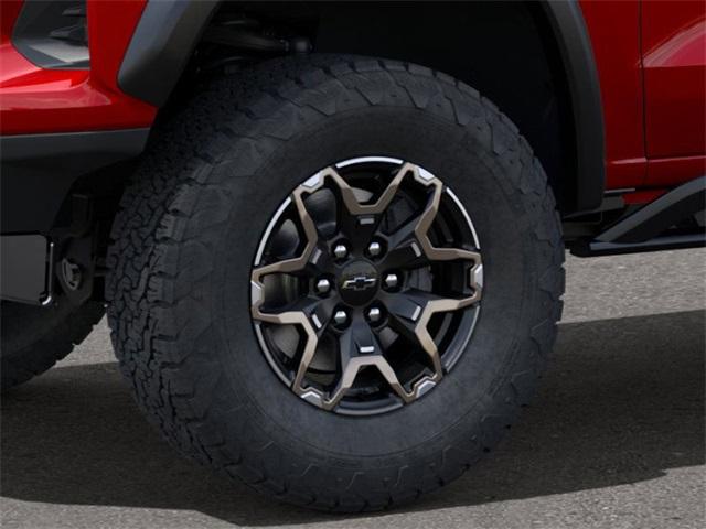 2025 Chevrolet Colorado Vehicle Photo in ENGLEWOOD, CO 80113-6708