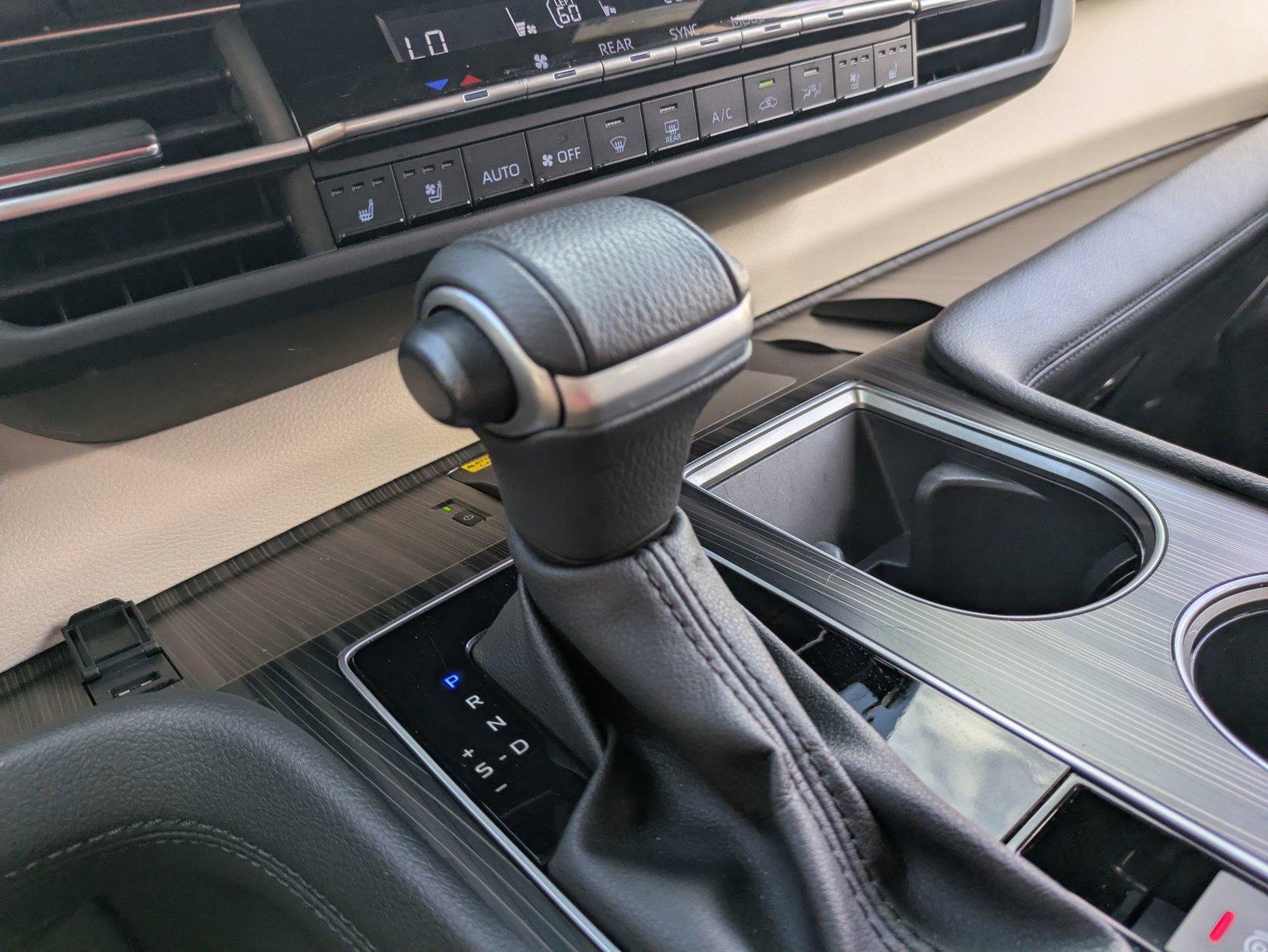 2024 Toyota Sienna Vehicle Photo in Winter Park, FL 32792