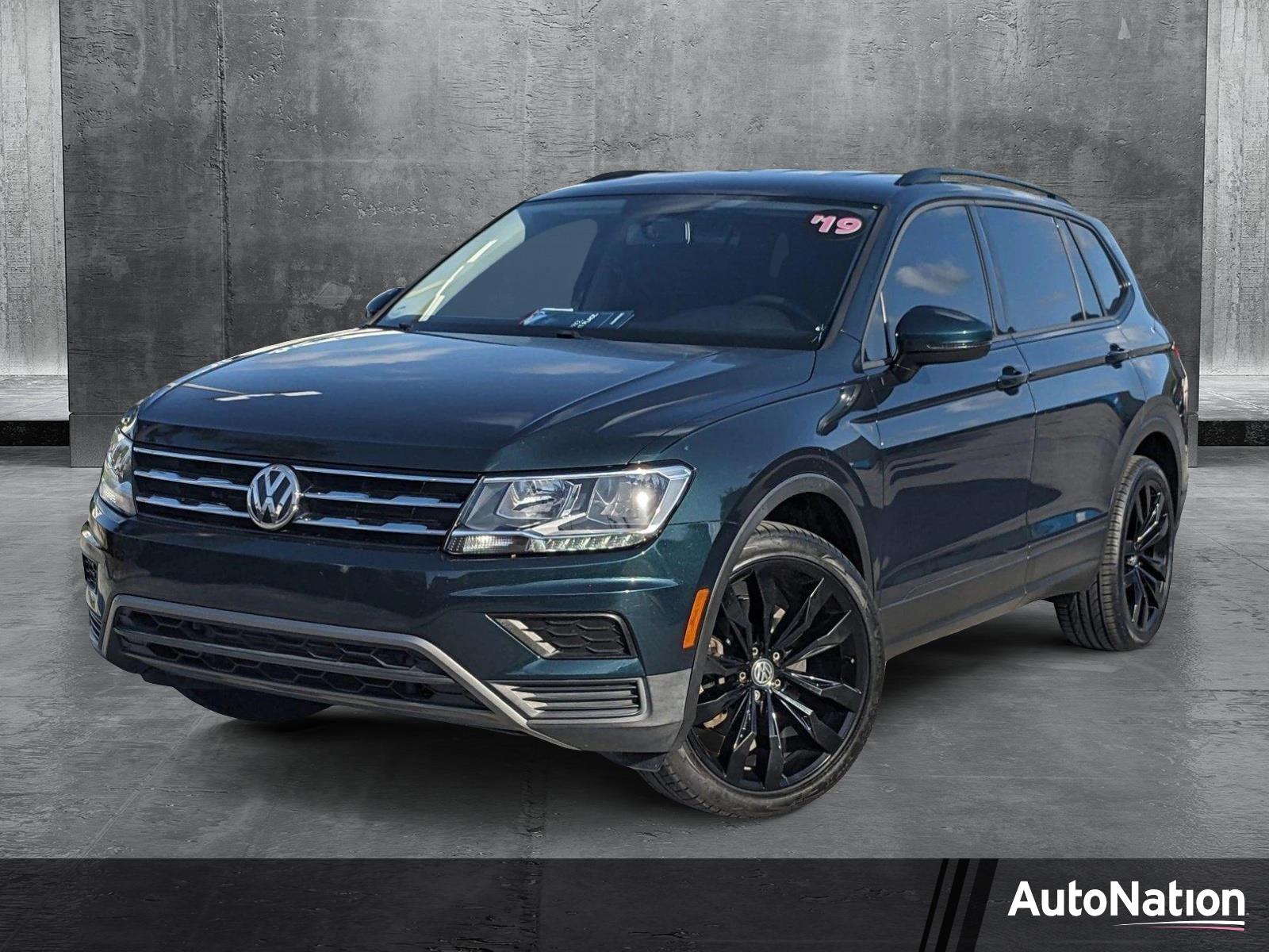 2019 Volkswagen Tiguan Vehicle Photo in MIAMI, FL 33172-3015