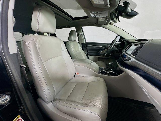 2018 Toyota Highlander Vehicle Photo in Flemington, NJ 08822