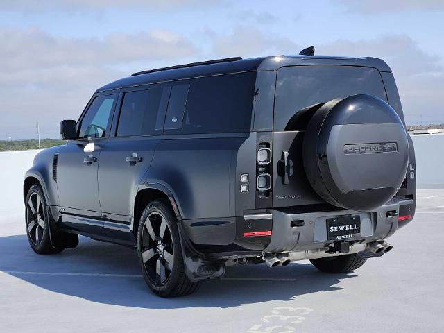 2024 Defender Vehicle Photo in AUSTIN, TX 78717
