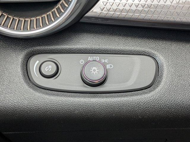 2025 Chevrolet Trax Vehicle Photo in BRUNSWICK, GA 31525-1881