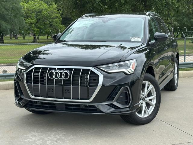 2024 Audi Q3 Vehicle Photo in HOUSTON, TX 77090
