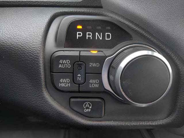 2025 Ram 1500 Vehicle Photo in Green Bay, WI 54304