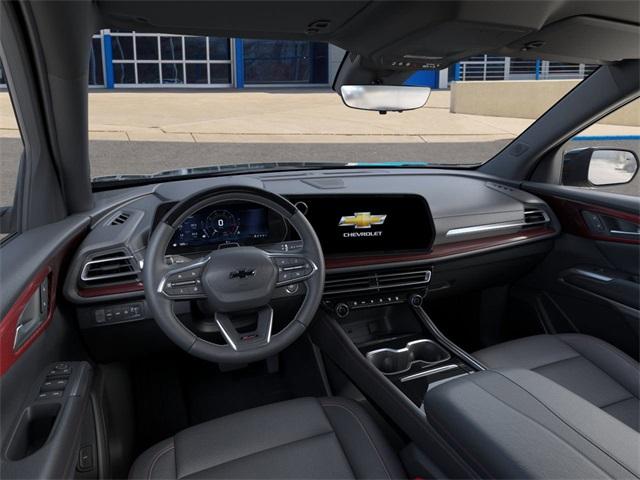 2025 Chevrolet Traverse Vehicle Photo in ENGLEWOOD, CO 80113-6708